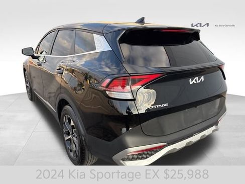 Certified 2024 Kia Sportage EX image 6