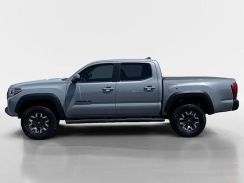 Used 2019 Toyota Tacoma TRD Off-Road RWD image 3