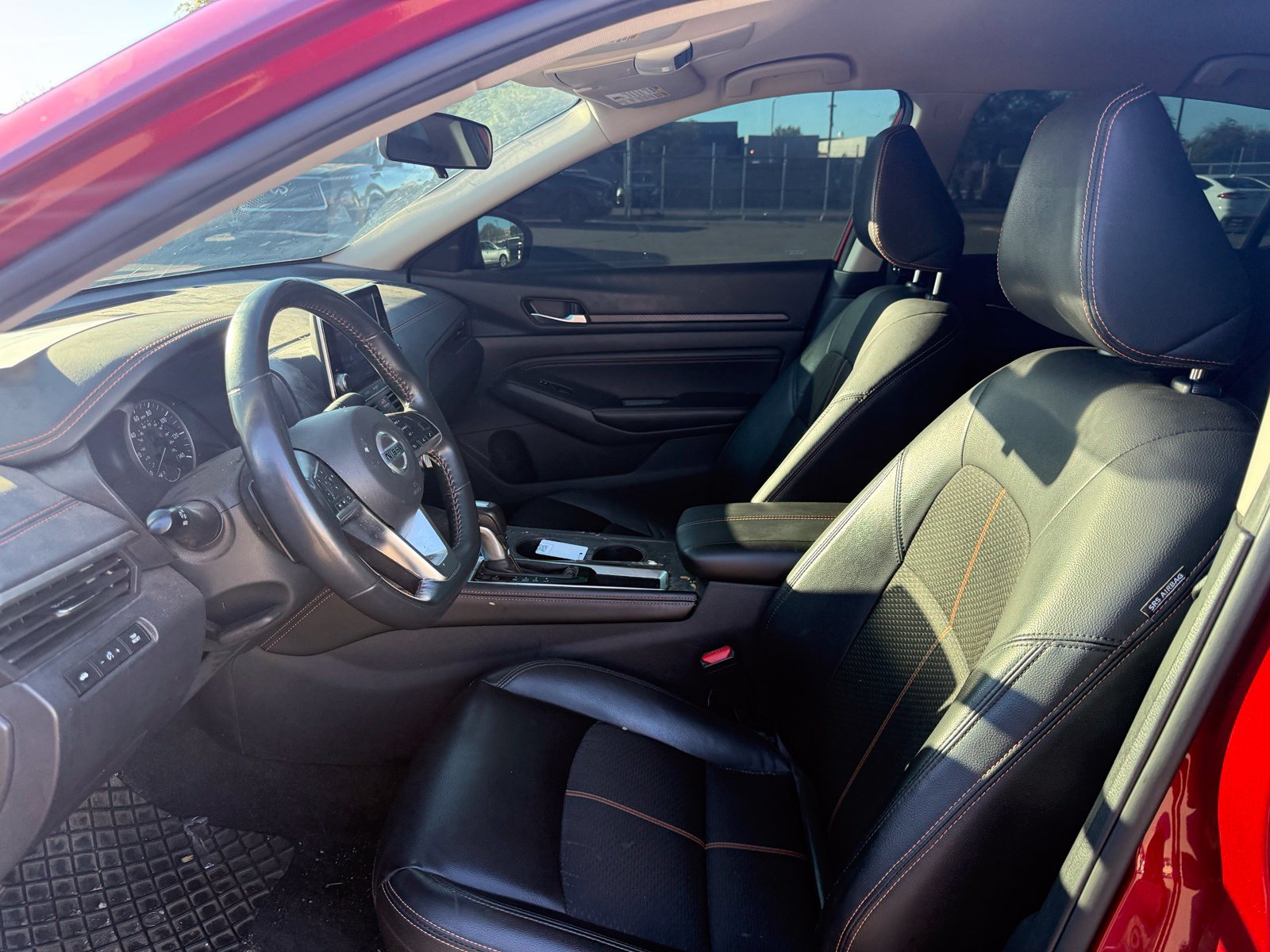 Used 2022 Nissan Altima 2.5 SR FWD image 13