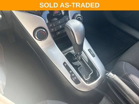 Used 2014 Chevrolet Cruze LT FWD image 19