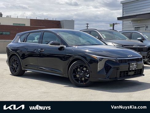 New 2026 Kia K4 GT-Line Turbo FWD image 1