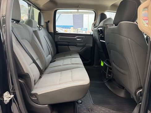 Used 2019 RAM 1500 Big Horn AWD/4WD image 8