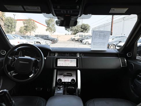 Used 2021 Land Rover Range Rover P525 Westminster Edition image 28