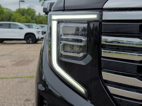 New 2026 GMC Sierra 1500 SLT w/ SLT Premium Plus Package AWD/4WD image 48