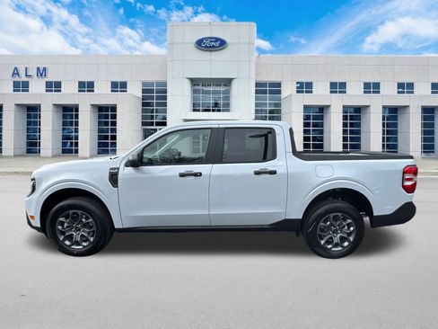 New 2026 Ford Maverick XLT image 9