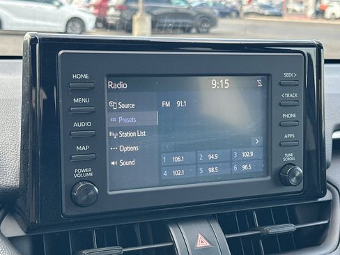 Certified 2019 Toyota RAV4 XLE w/ Convenience Package AWD/4WD image 18