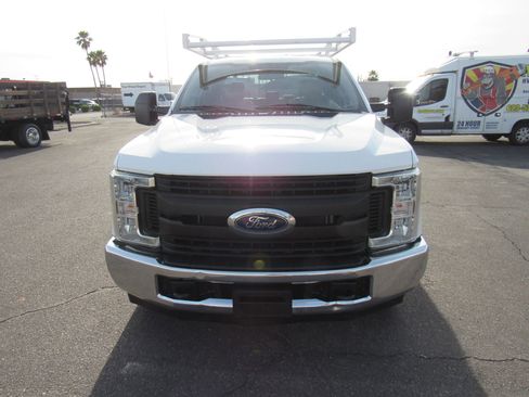 Used 2019 Ford F250 XL w/ XL Value Package image 3