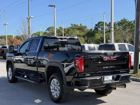 Used 2020 GMC Sierra 2500 Denali w/ Denali Ultimate Package image 2
