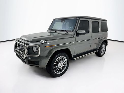 Used 2023 Mercedes-Benz G 550 image 3
