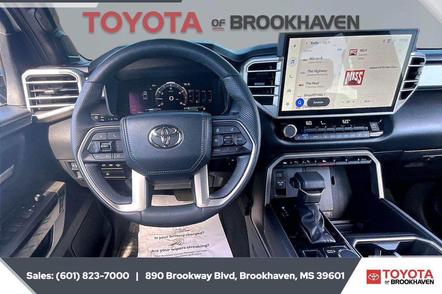 Used 2025 Toyota Tundra Limited AWD/4WD image 5