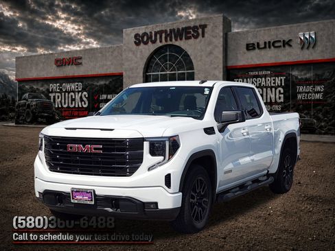 Used 2023 GMC Sierra 1500 Elevation RWD image 2