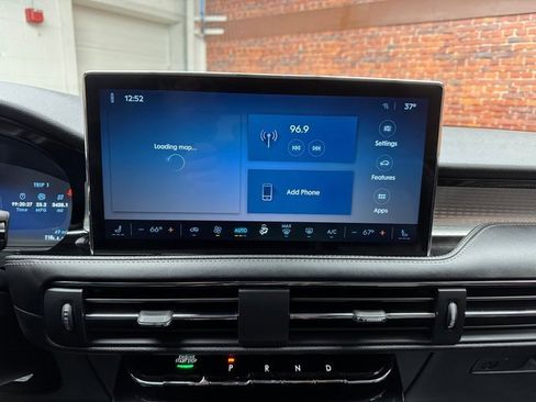 Used 2023 Lincoln Corsair FWD image 18