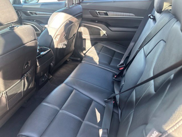 Used 2024 Kia Telluride EX FWD image 3