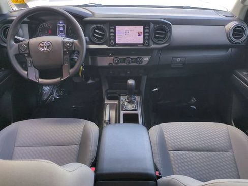 Used 2022 Toyota Tacoma SR w/ SR Convenience Package RWD image 15