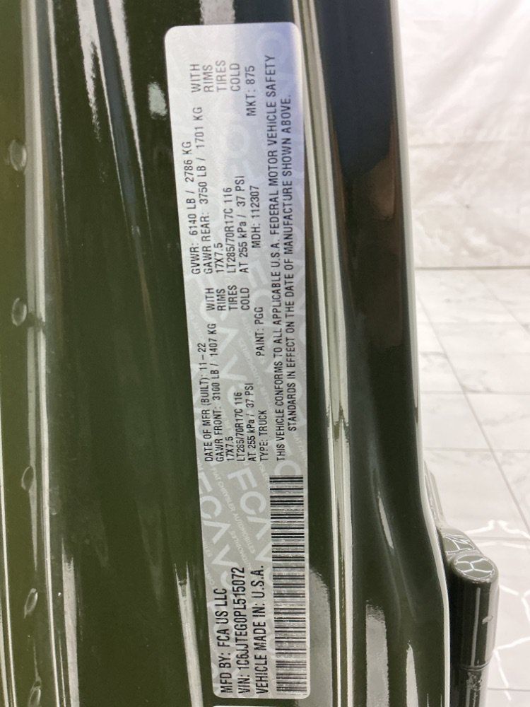 Used 2023 Jeep Gladiator Mojave w/ Trailer Tow Package AWD/4WD image 45