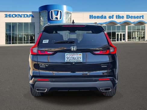 Used 2023 Honda CR-V Sport Touring image 6