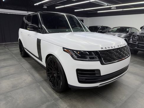 Used 2019 Land Rover Range Rover SV Autobiography Dynamic image 1