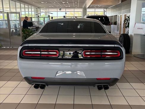 Used 2022 Dodge Challenger SRT Hellcat Redeye image 5