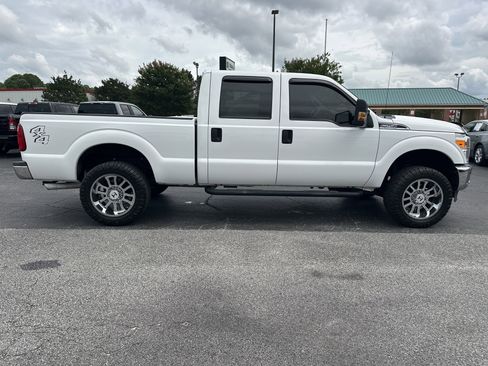 Used 2014 Ford F250 XLT AWD/4WD image 8