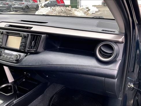 Used 2018 Toyota RAV4 XLE image 23