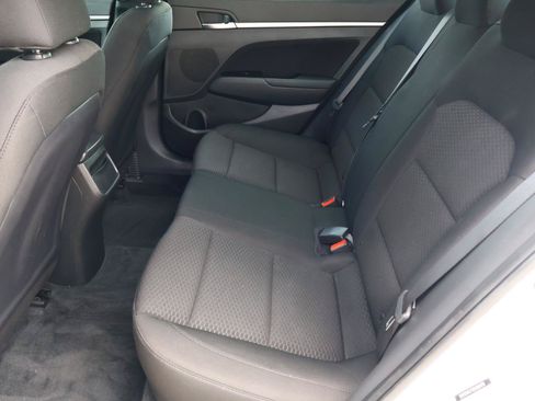Used 2019 Hyundai Elantra Value Edition w/ Winter Weather Package FWD image 19