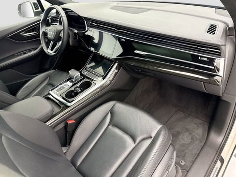 Used 2023 Audi Q7 2.0T Premium Plus w/ Premium Plus Package image 16