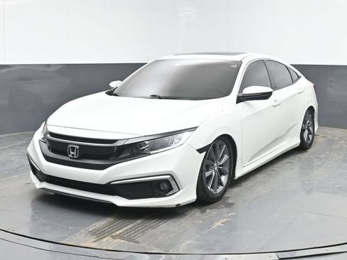 Used 2019 Honda Civic EX image 5