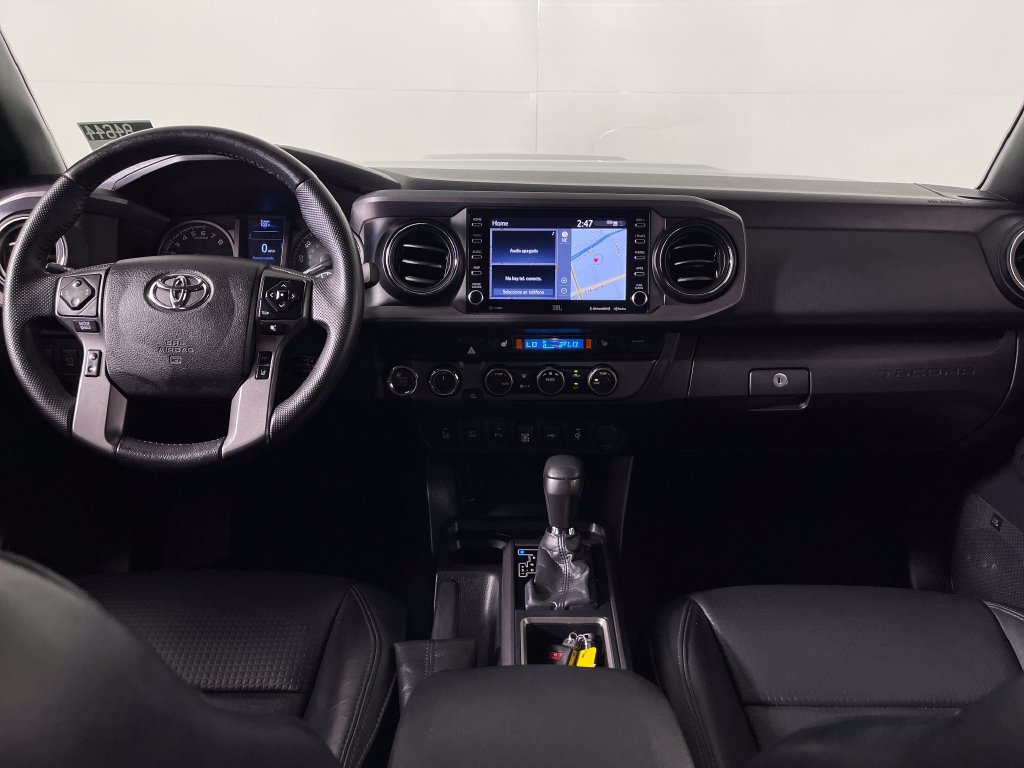 Used 2020 Toyota Tacoma TRD Sport w/ TRD Premium Sport Package AWD/4WD image 14