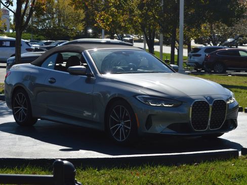 Certified 2024 BMW 430i Convertible w/ Premium Package image 13