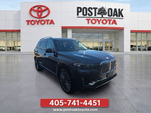 Used 2019 BMW X7 xDrive40i w/ Premium Package AWD/4WD image 9