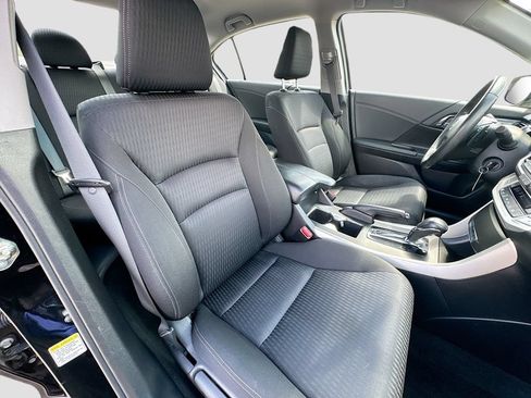 Used 2015 Honda Accord Sport image 31