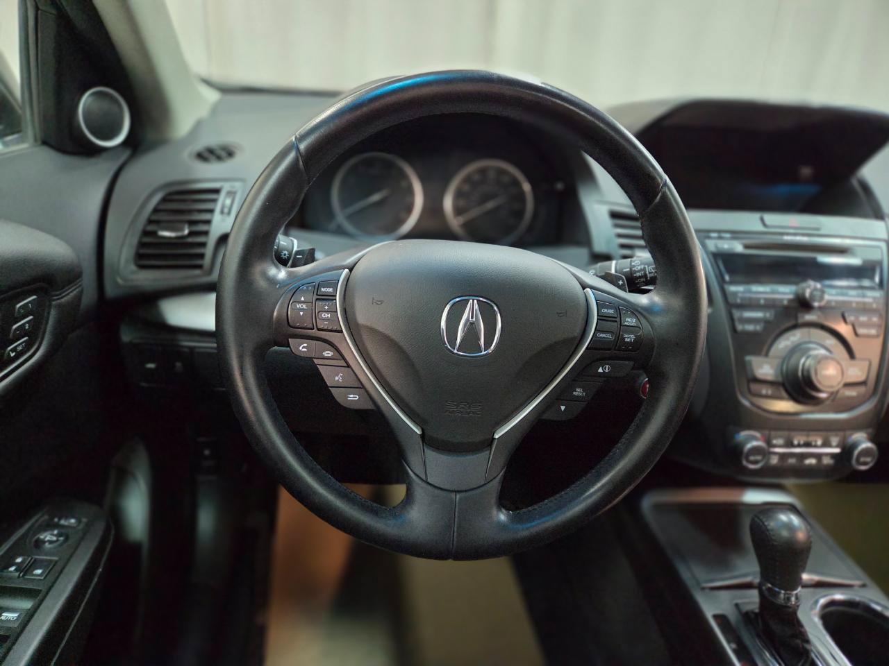 Used 2015 Acura RDX w/ Technology Package AWD/4WD image 29