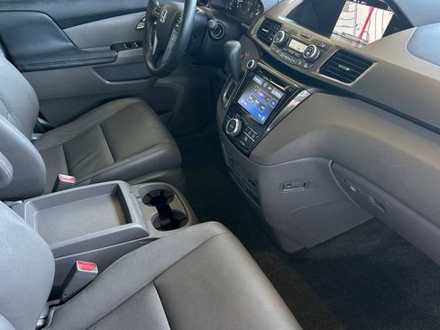 Used 2016 Honda Odyssey Touring image 19