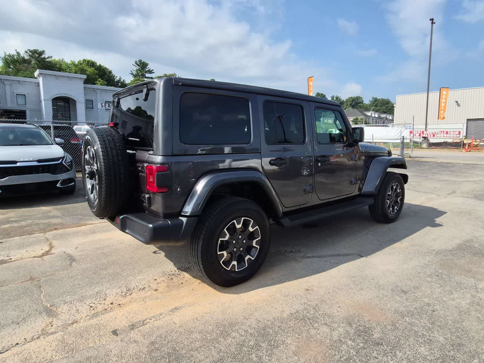 New 2026 Jeep Wrangler Unlimited Sahara AWD/4WD image 6