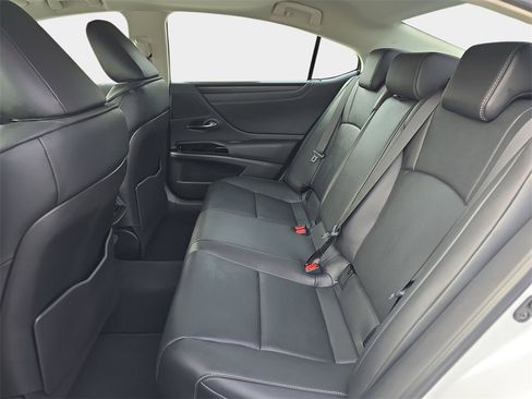 New 2025 Lexus ES 350 w/ Premium Package image 13