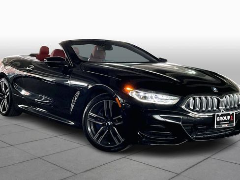 Used 2025 BMW 840i Convertible image 3