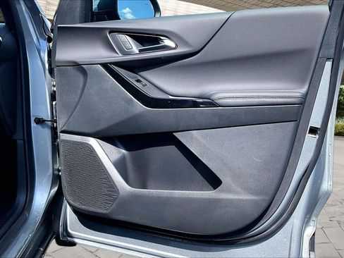 New 2026 Chevrolet Equinox LT AWD/4WD image 13