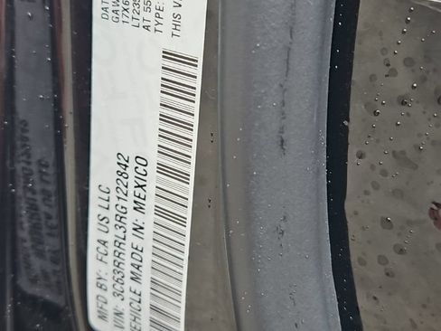 Used 2024 RAM 3500 Limited AWD/4WD image 24