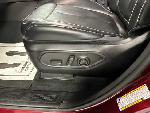 Used 2021 Jeep Grand Cherokee L Limited image 13