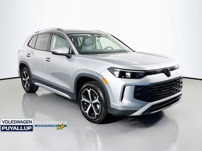 New 2025 Volkswagen Tiguan SE