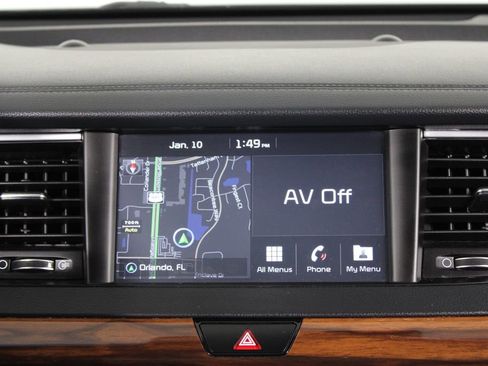 Used 2019 Kia Cadenza Technology image 6