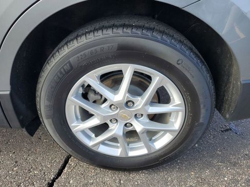 Certified 2024 Chevrolet Equinox LT image 31