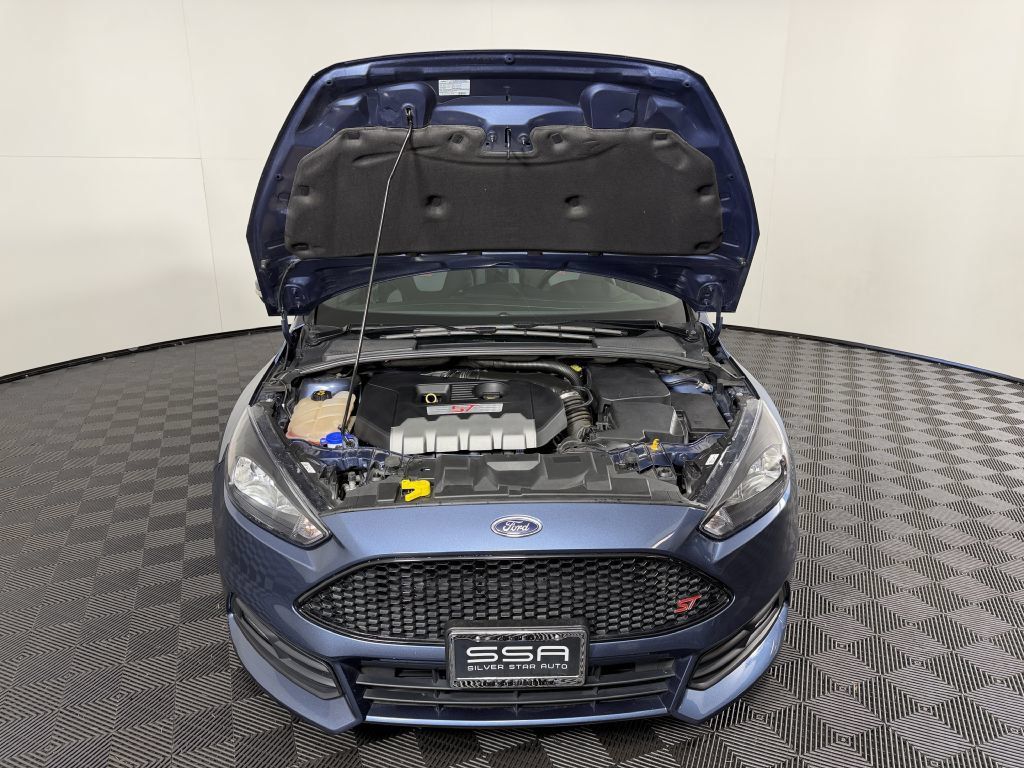 Used 2018 Ford Focus ST FWD image 53