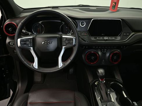 Used 2022 Chevrolet Blazer RS w/ Enhanced Convenience Package image 17