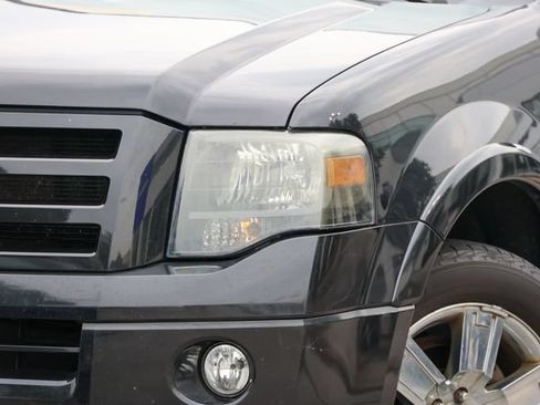 Used 2010 Ford Expedition Limited AWD/4WD image 22