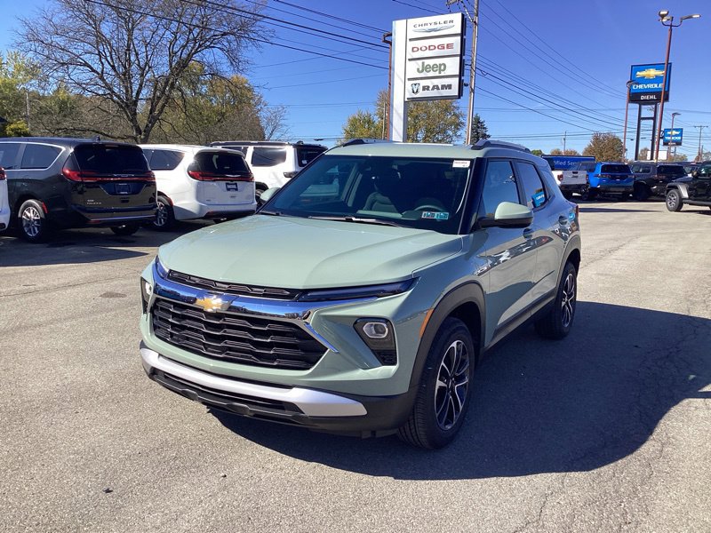 New 2026 Chevrolet TrailBlazer LT w/ LPO, Trailering Package AWD/4WD image 3