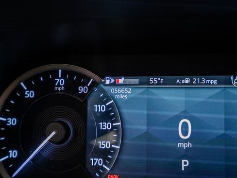 Used 2022 Jaguar F-PACE S image 40