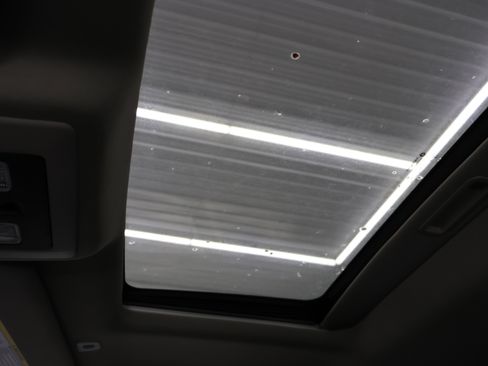 Used 2018 RAM 3500 Laramie image 13