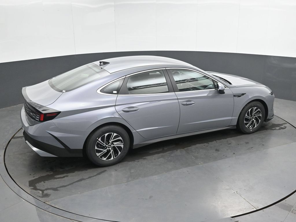 New 2026 Hyundai Sonata Blue FWD image 12