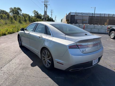 Used 2019 Lincoln MKZ Reserve w/ Reserve Plus Package AWD/4WD image 4